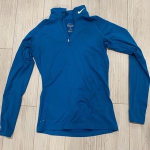 Blue Nike fitted dri-fit pullover